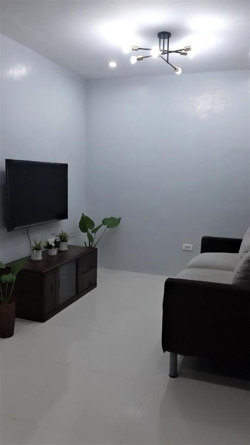 Casa Erelle -1 Bedroom Guest House W/ Modern Kubo Антиполо Екстериор снимка